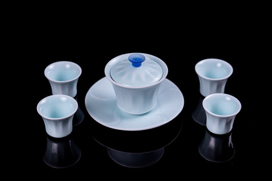 The Color-Bloom Gaiwan